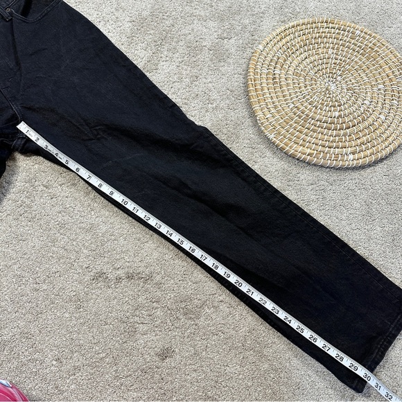 Abercrombie & Fitch Women’s The 90s Straight Ultra High Rise Jean in Black 29/8R - Picture 14 of 14